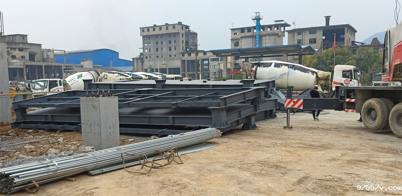 制砂楼安装中 制砂楼安装中