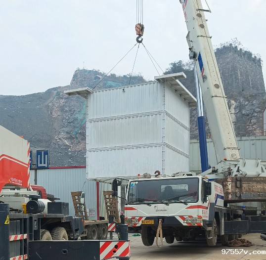 制砂楼安装中 制砂楼安装中